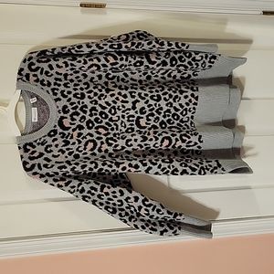 Gray with pink and black leopard print cozy pull over sweater size XL